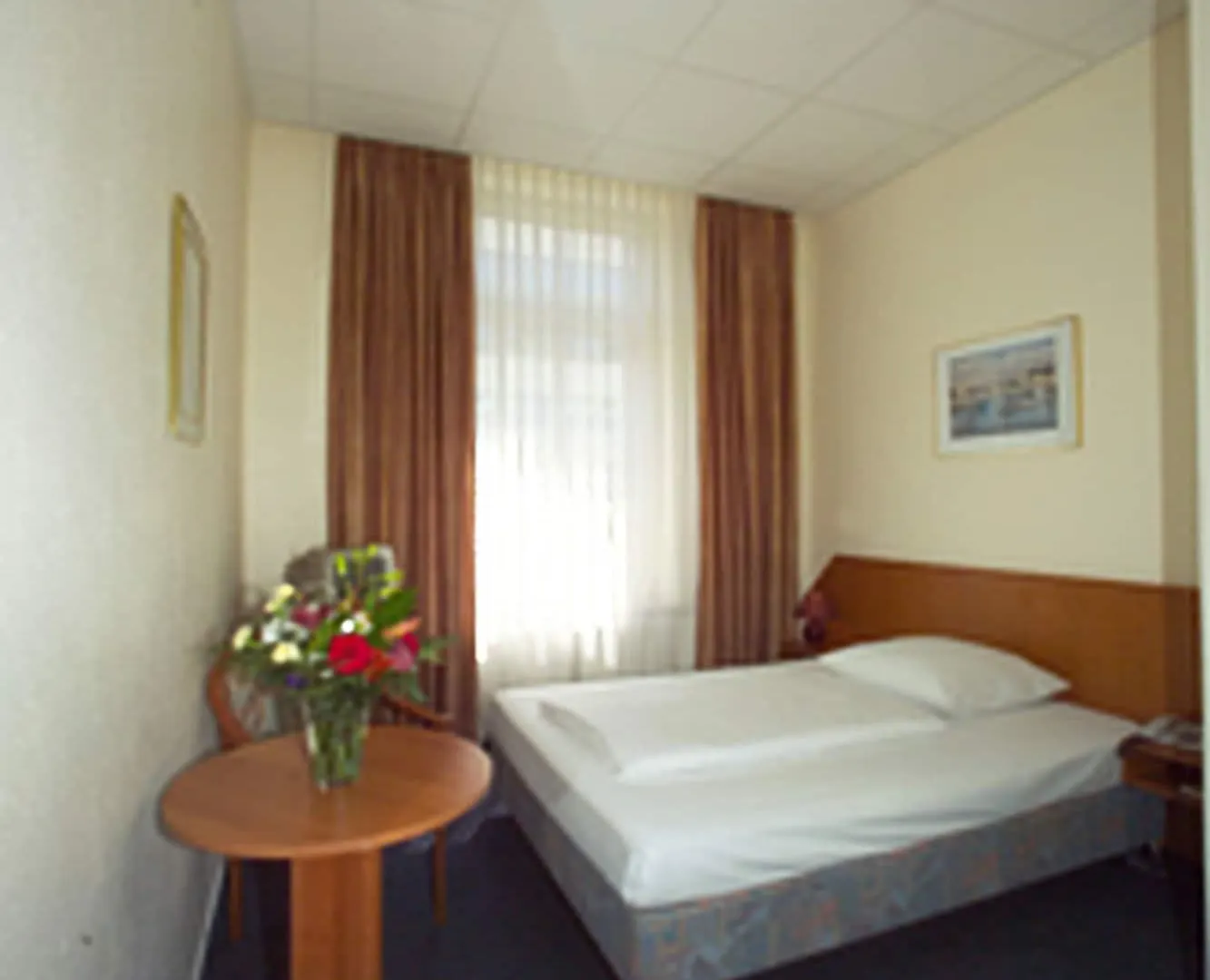 Hotel Terminus Am Hauptbahnhof & Zob Hamburgo 2*,